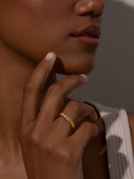 Vermeil Twisted Ring | Gold | Product Images | Uncommon James