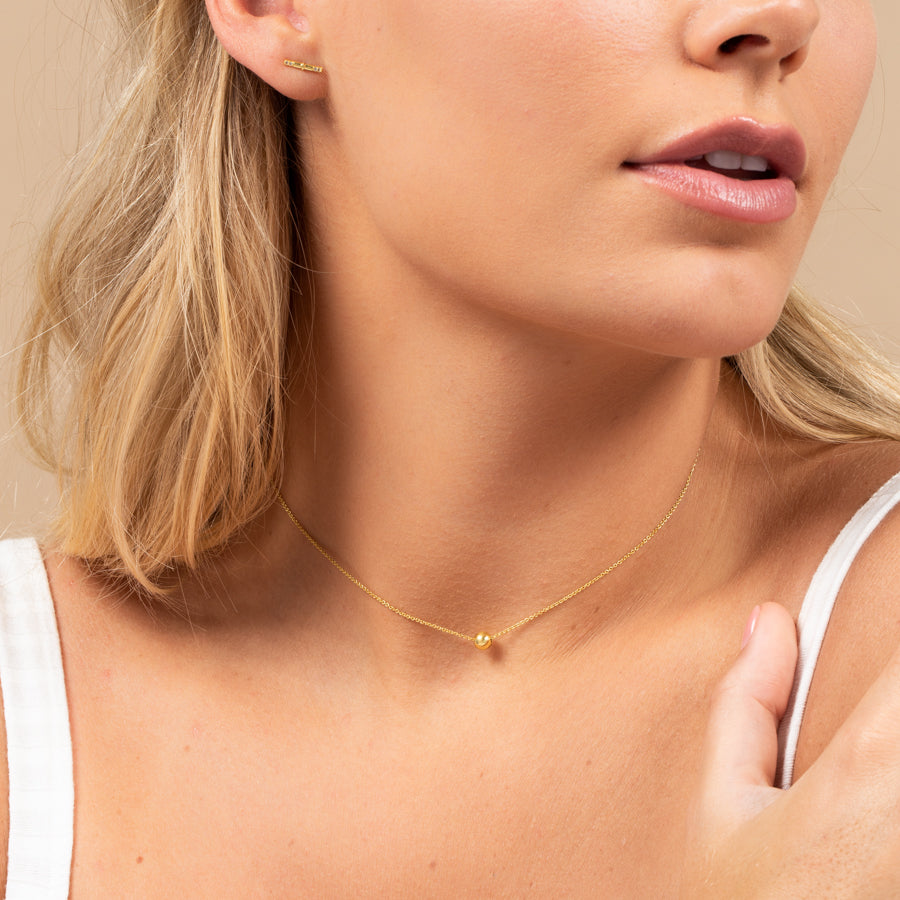 Solo Necklace | Gold | Model Image | Uncommon James