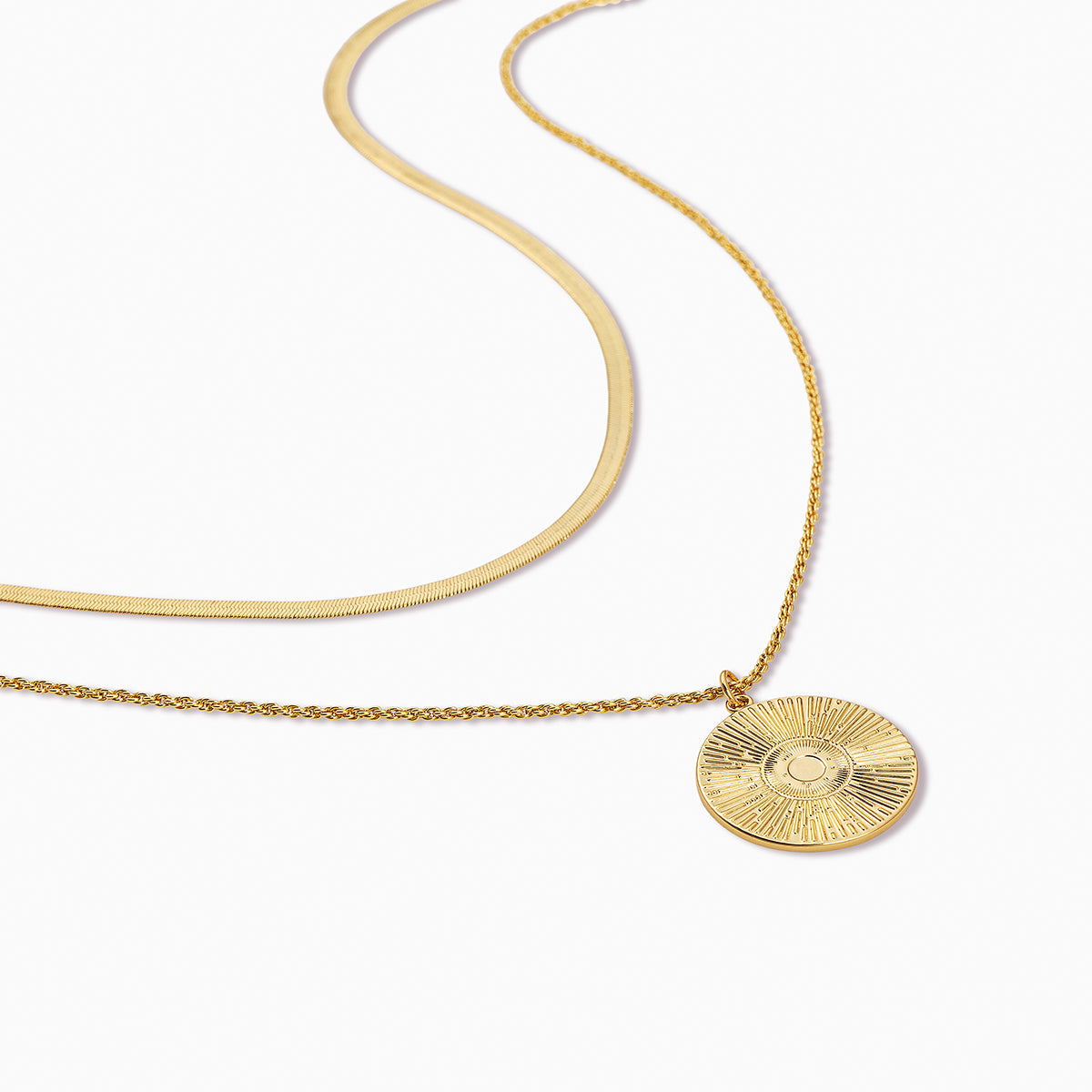 Simple Beauty Necklace | Gold | Product Detail Image | Uncommon James