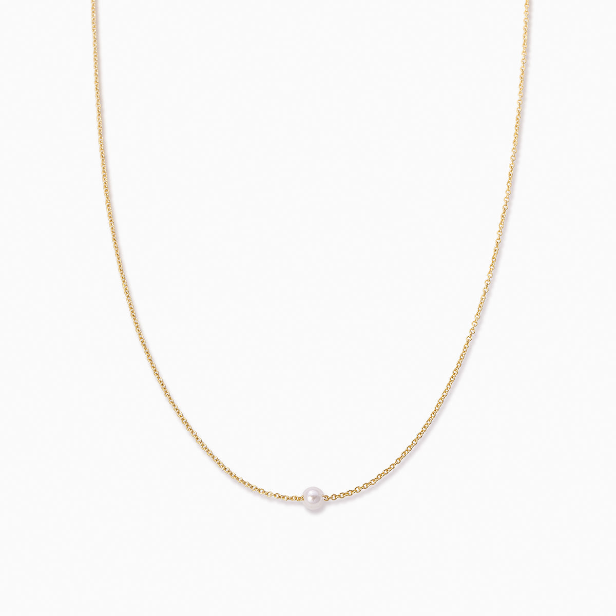 Timeless Pearl and Chain Necklace in Gold | Uncommon James