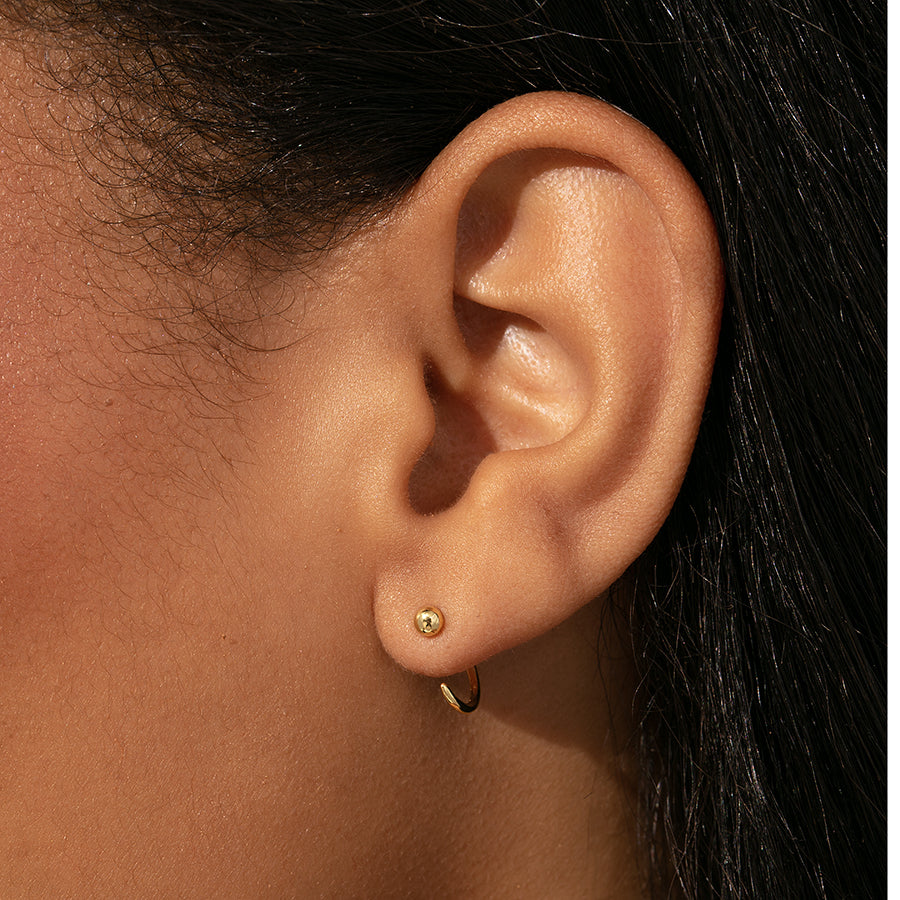 Dainty Flower Chain Earrings in 14K Gold