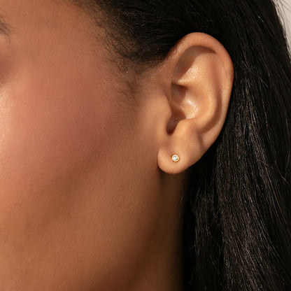 Simple Stud Earrings | Gold | Model Image 2 | Uncommon James