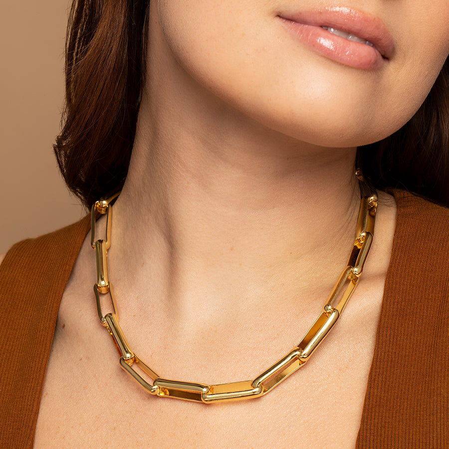 Thick Chain Necklace | Gold | Model Image | Uncommon James
