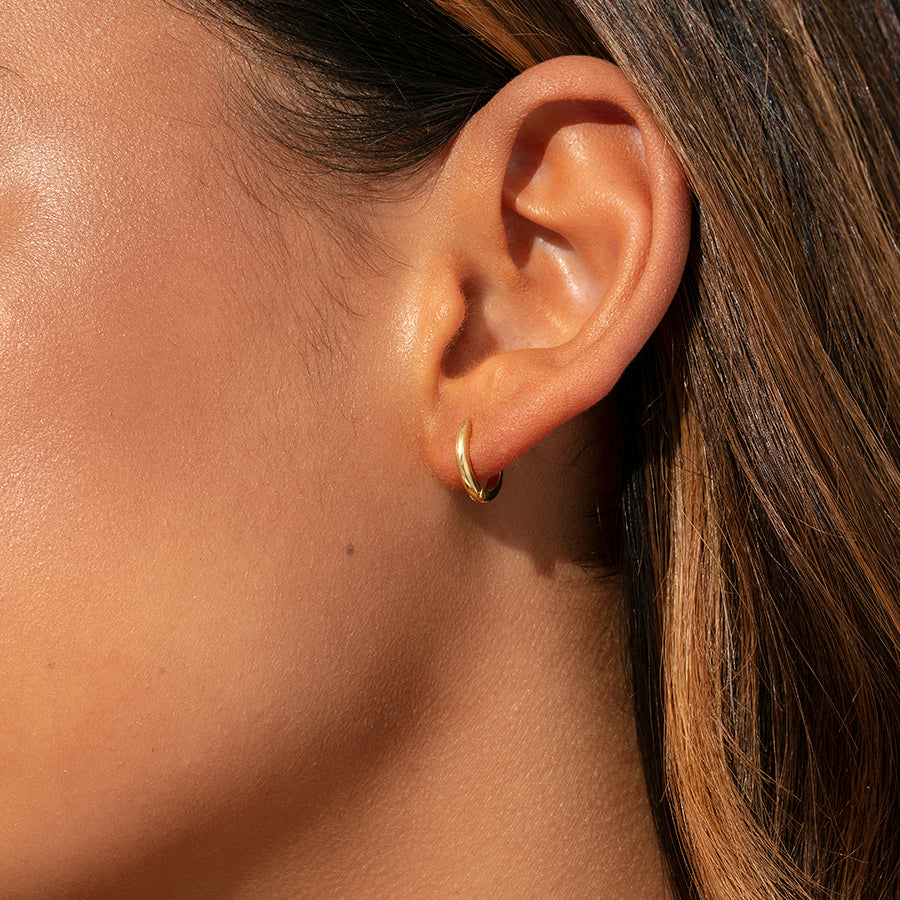 Huggies Are Your New Everyday Earring—Here's How to Style Them