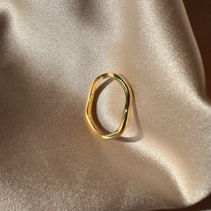 On A Wave Vermeil Ring | Gold Vermeil | Product Image | Uncommon James